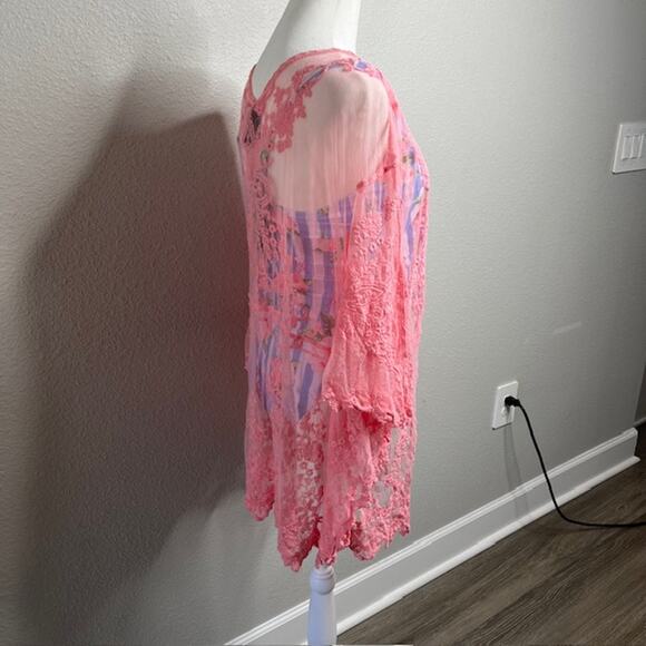 Liv Los Angeles New Peach Lace Swimsuit Cover Size Medium - Picture 3 of 15